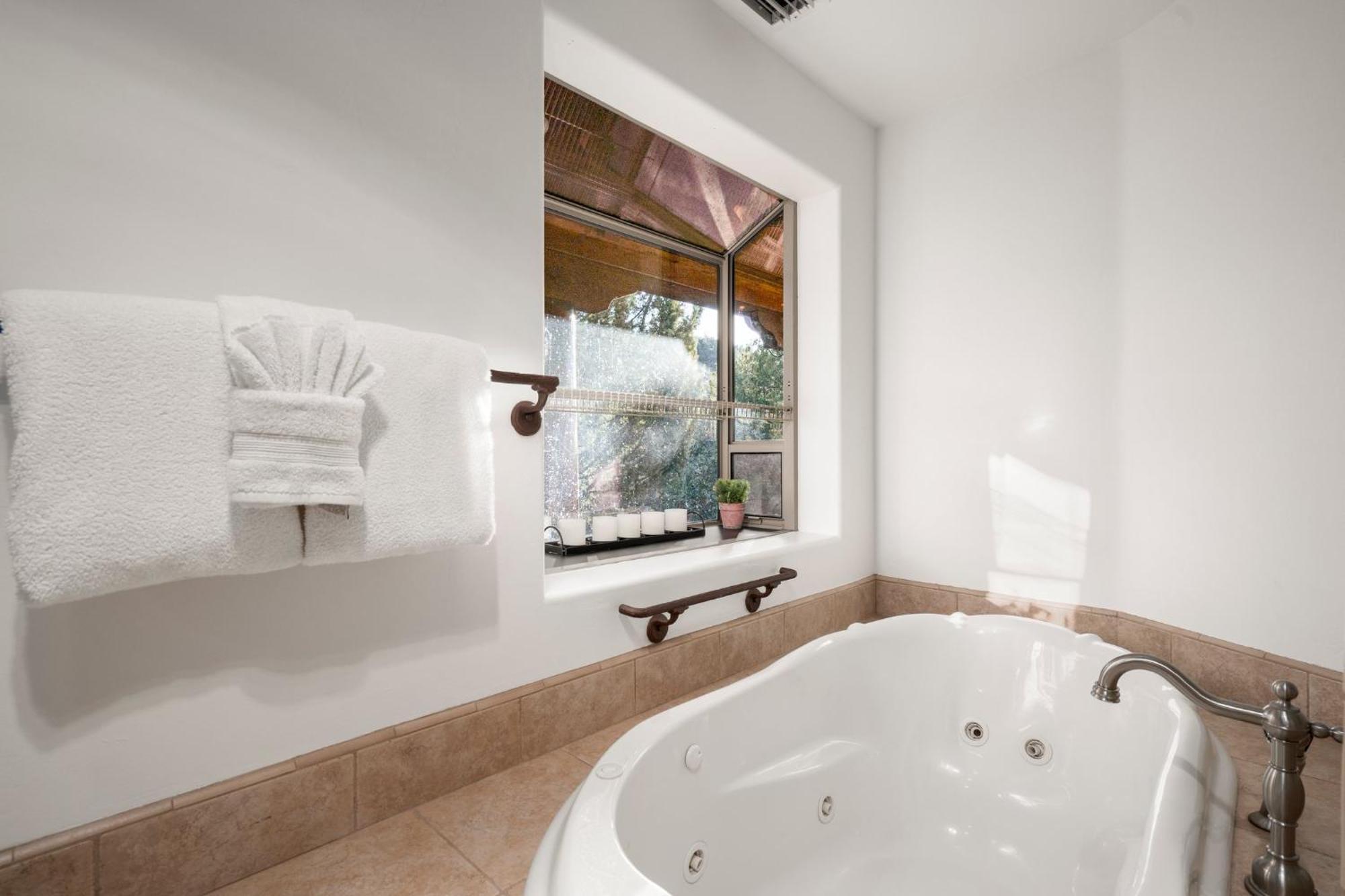 Casa vacanze Modern Secluded With Amazing Views Hot Tub Casita